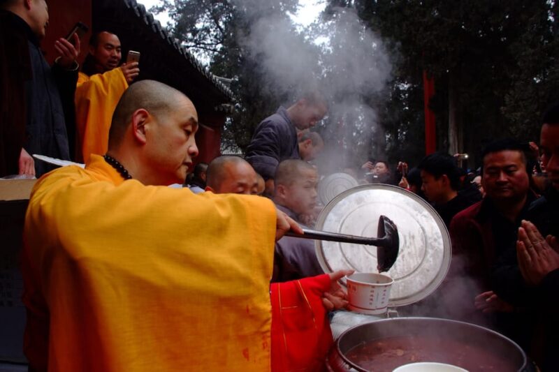 Private Tour Shaolin Temple &Longmen Grottoes From Xian - Important Information
