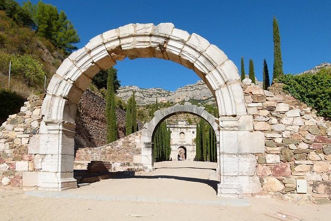 Private Tour Siurana Escaladei & Wines - Pick up Hotel From Salou/Tarragona - Included in the Tour