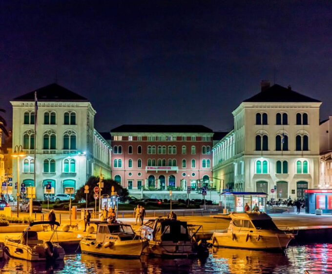 Private Tour: Split by Night - Discovering Diocletian Palace