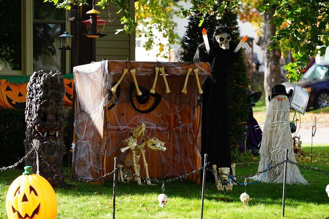 Private Tour Stranger Things "The Upside Down" Film Locations - FAQs