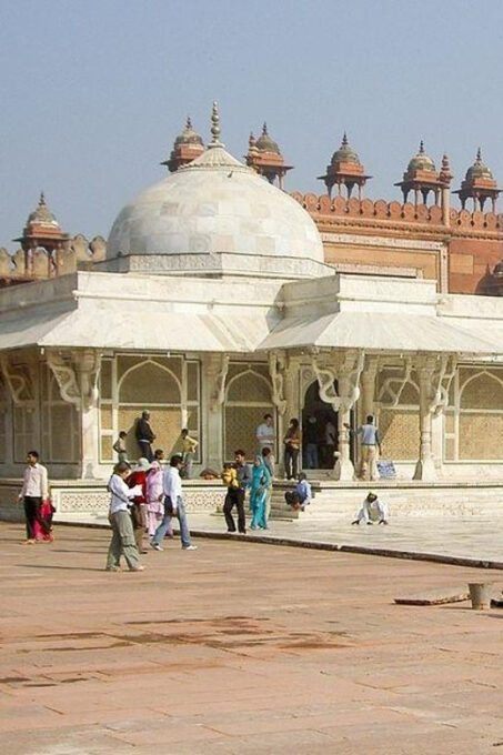 Private Tour Taj Mahal ,Fort, Fatehpur Sikri & Guided - Itinerary Subject to Change