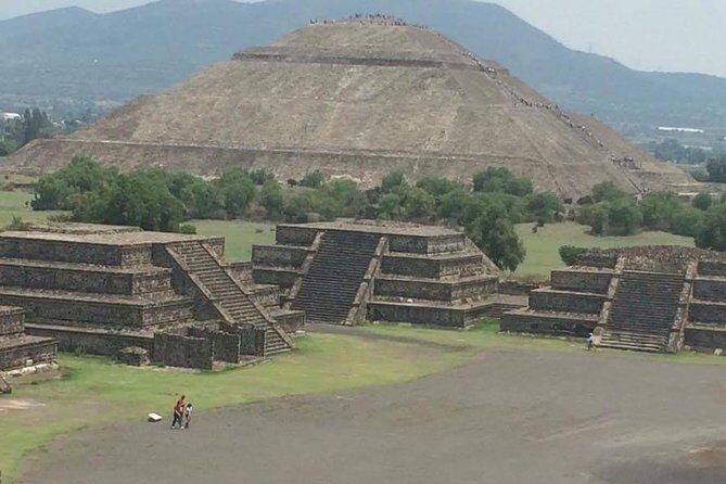 Private tour: Teotihuacan and Centro Historico - Starting with Tlatelolco — The City within a City