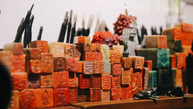 Private Tour: Terracotta Warriors and Seal Carving Class - Itinerary Highlights