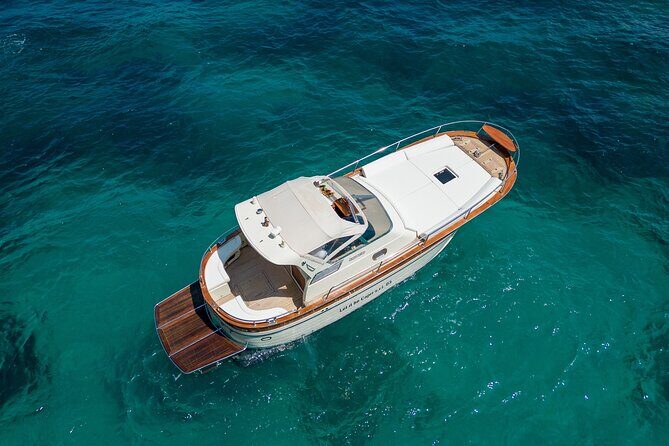 Private Tour to Capri and the Amalfi Coast by Speedboat - The Sum Up