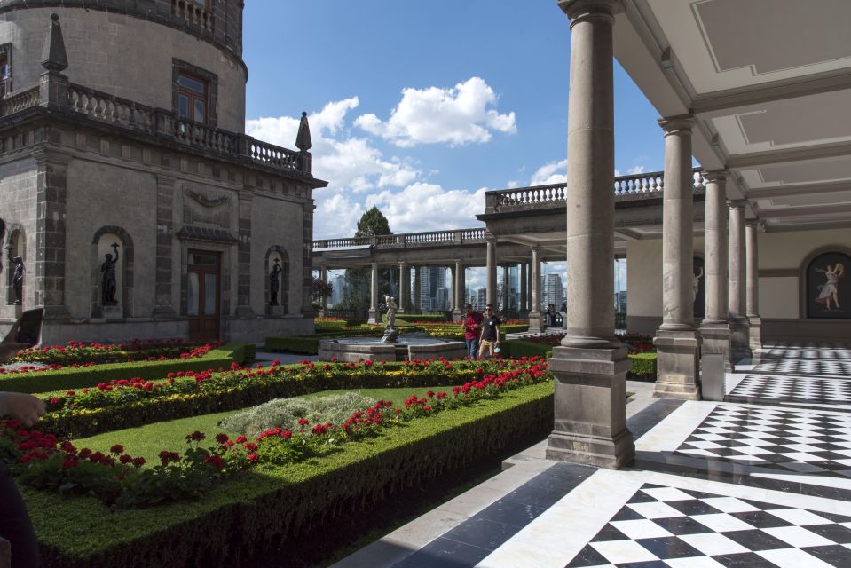 Private Tour to Chapultepec Castle - Itinerary Highlights