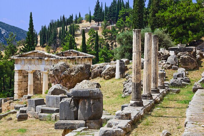Private Tour to Delphi from Athens with a Licensed Guide - A Closer Look at the Itinerary