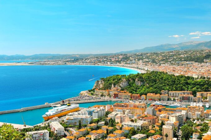 Private Tour to Discover & Enjoy the Best of French Riviera - Discovering the Medieval Charm of Èze