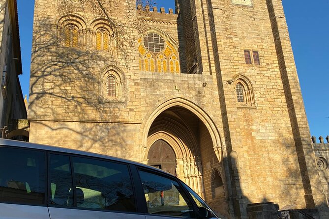 Private Tour to Évora With Wine Tasting - Pickup and Accessibility Information