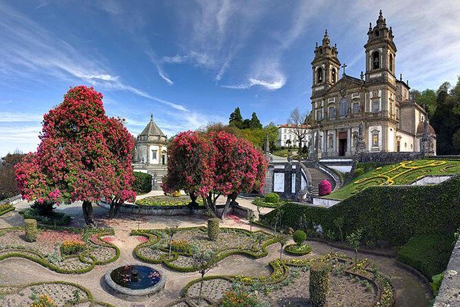 Private tour to Guimarães and Braga - The Experience in Detail