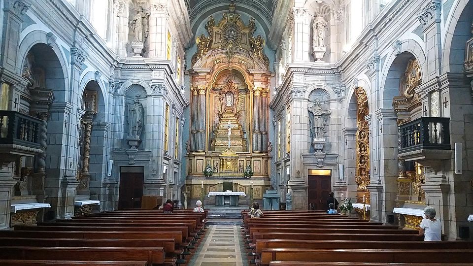 Private Tour to Guimarães and Braga, Two Incredible Cities - Guimarães: Birthplace of Portugal