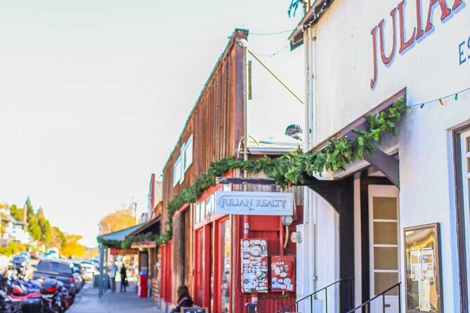 Private Tour to Julian Goldmine and see the lovely mountain town - Who Would Love This Tour?