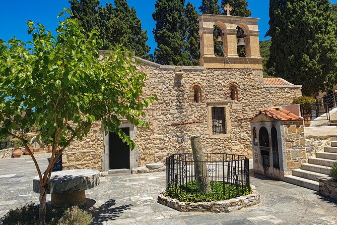 Private Tour to Knossos Palace and Lassithi Plateau from Elounda - The Sum Up