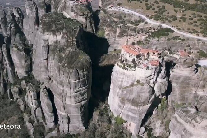 Private tour to Meteora with a Pickup - The Transport: Why It Matters