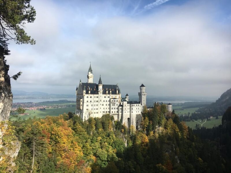 Private tour to Neuschwanstein castle from Munich - An Introduction to the Experience