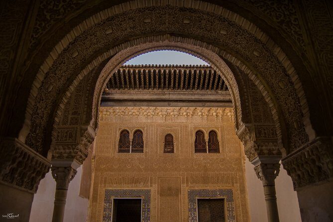 Private Tour to The Alhambra with Nasrid Palaces in Granada - Introduction: Why Choose This Private Alhambra Tour?