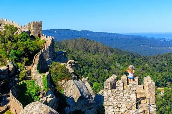 Private Tour to Visit the Monuments in Sintra 5 Hours - Frequently Asked Questions