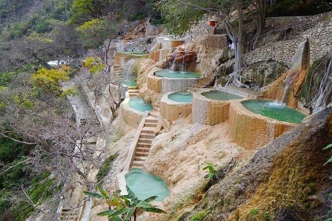 Private Tour Tolantongo Grottoes - FAQ