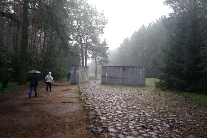 Private tour: Treblinka camp and Polish countryside from Warsaw - A Deep Dive into the Experience