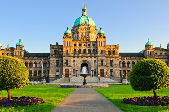 Private Tour: Victoria and Butchart Gardens Day Trip - Discover Butchart Gardens