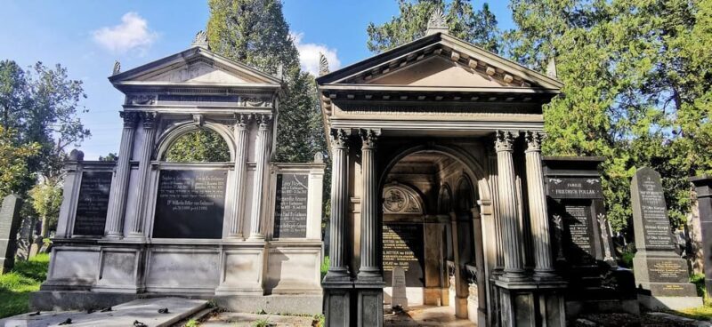 Private tour: Vienna Central Cemetery 1st gate and 2nd gate - An Overview of the Vienna Central Cemetery Experience