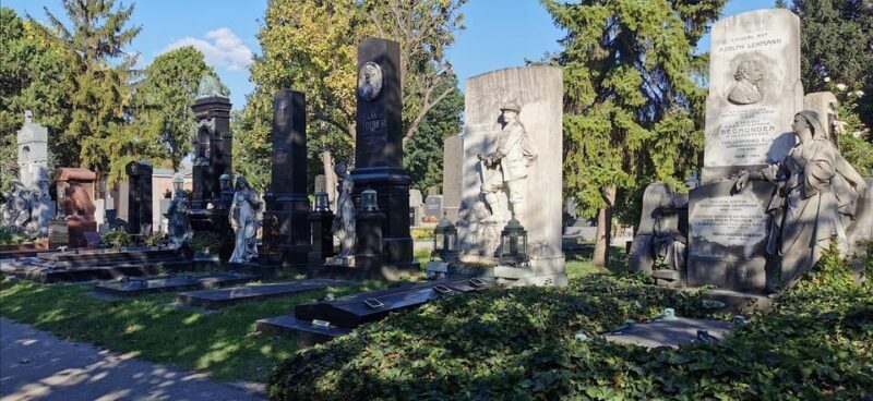 Private tour: Vienna Central Cemetery 1st gate and 2nd gate - The Sum Up