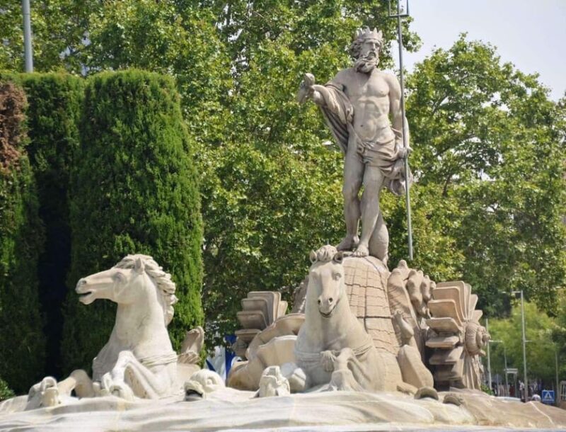PRIVATE TOUR VIP CITY TOUR ALL OVER MADRID AND PRADO MUSEUM SKIP-THE-LINE TICKETS - Highlights of the Comprehensive Tour of Madrid