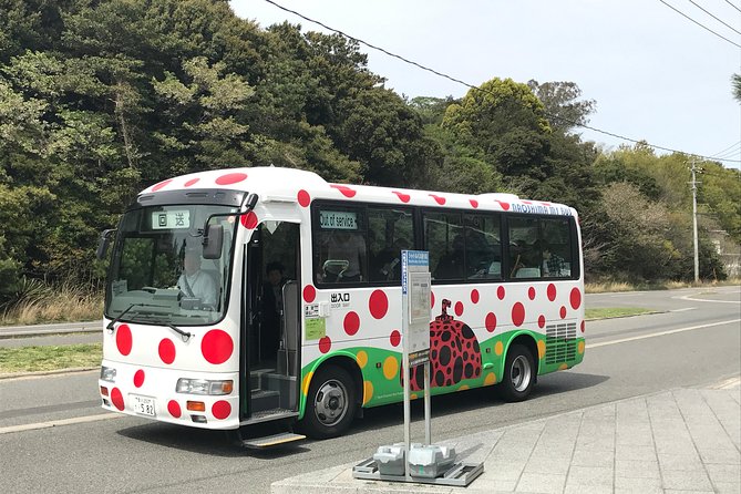 Private Tour: Visit Naoshima Art Island With an Expert - Exploring Benesse House