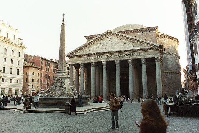 Private Tour: Visit Romes Historical Sites: L. Argentina,Pantheon, P.za Navona - Accessibility and Comfort