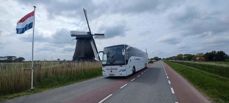 PRIVATE TOUR: Windmills, Cheese Farm, & Canal Cruise Tour - Exploring the Heart of Dutch Countryside and City Life