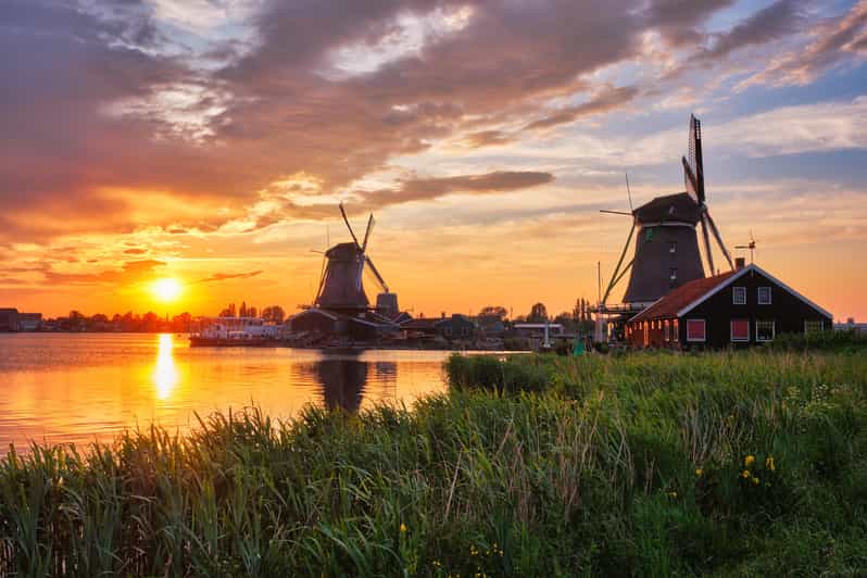 Private Tour Zaanse Schans Windmills, Volendam & Marken - Inclusions and Benefits