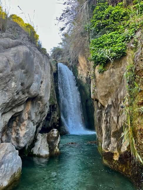 Private Tourism: Algar Waterfalls by Car - Introduction