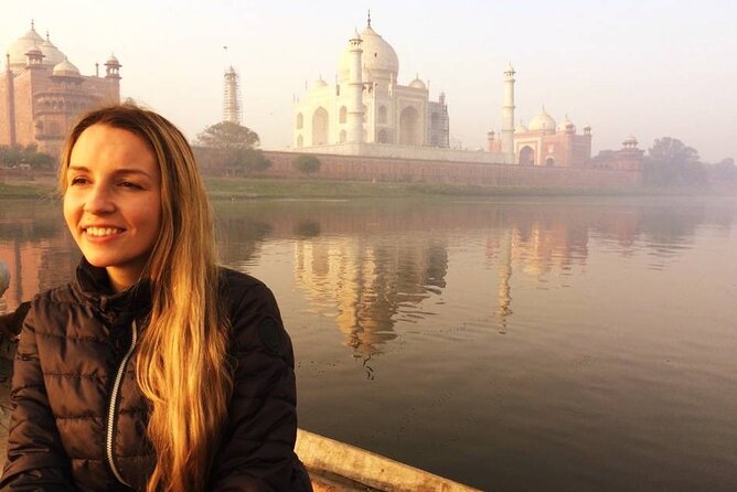 Private Transfer : Agra to New Delhi Airport BY Car - Important Traveler Information