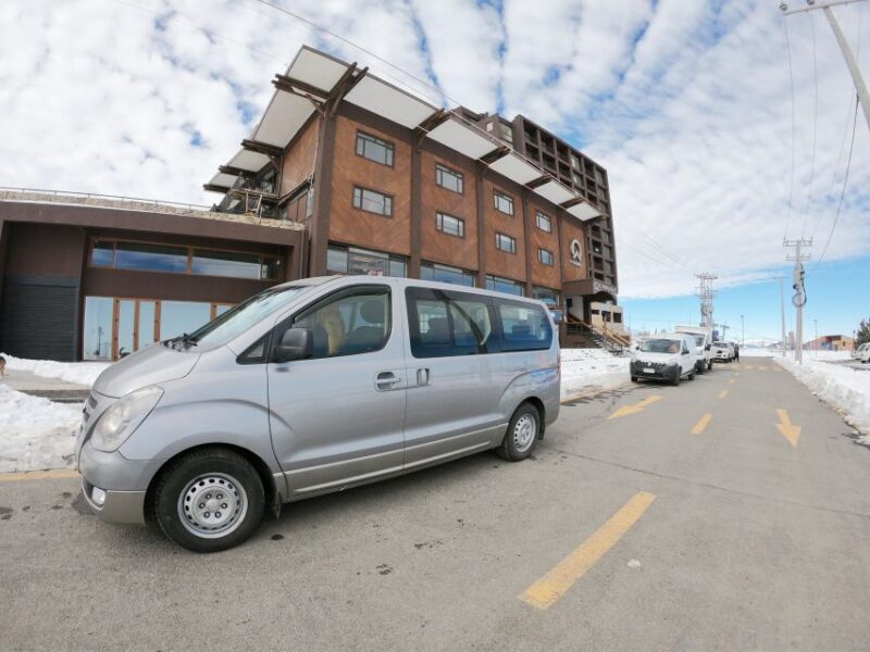 Private Transfer Between Santiago and the Airport - Booking Process