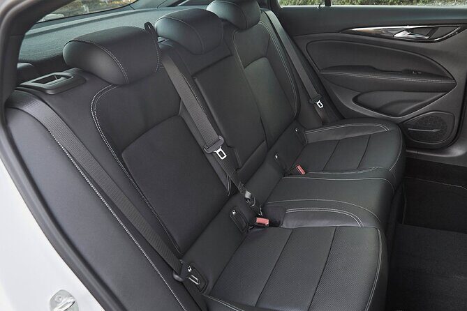 Private Transfer Budapest Airport BUD to Budapest by Car or Van - Vehicle Options and Comfort