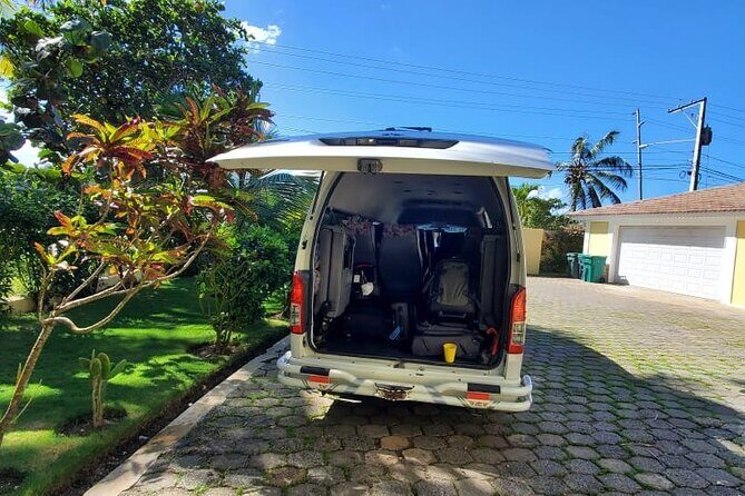 Private Transfer from and to Santiago-Cabarete-Sosua-POP - The Sum Up