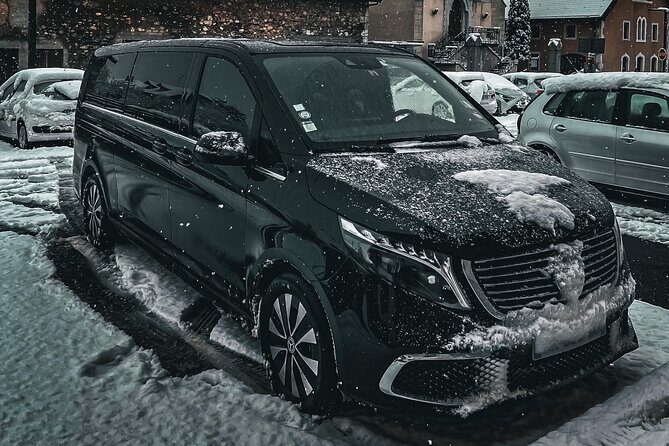 Private Transfer from Annecy to Chamonix - A Closer Look at the Transfer Experience