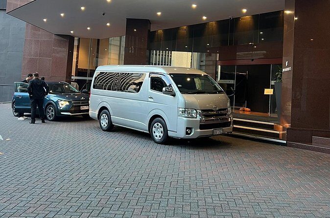 Private Transfer From Auckland Airport To Muriwai Beach - Who Will Appreciate This Service Most?