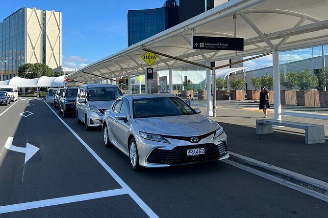 Private Transfer From Auckland Airport To Muriwai Beach - The Sum Up