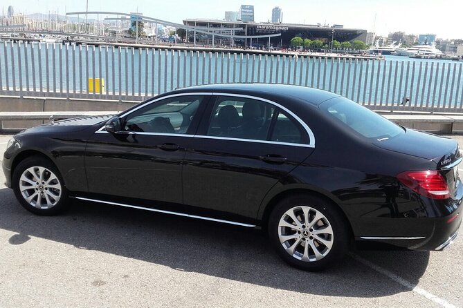 Private Transfer From Barcelona City to the Port (Or Vice Versa) - Booking and Cancellation