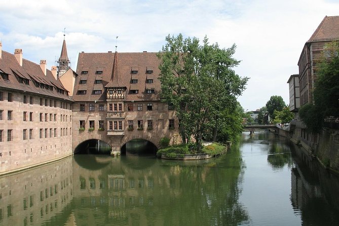 Private Transfer From Berlin to Nuremberg With 2h of Sightseeing - Sightseeing Highlights