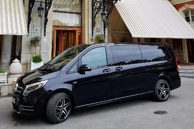 Private Transfer From Biarritz BIQ Airport to San Sebastian - Transportation Details