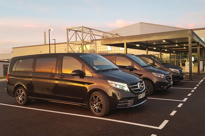 Private Transfer From Biarritz BIQ Airport to San Sebastian - Exploring Biarritz and San Sebastian