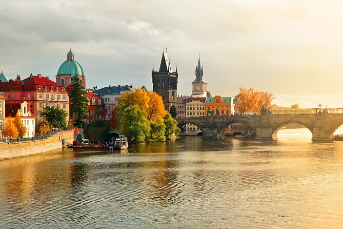 Private Transfer From Budapest to Prague With a Sightseeing Stop in Kutna Hora - Accessibility and Comfort