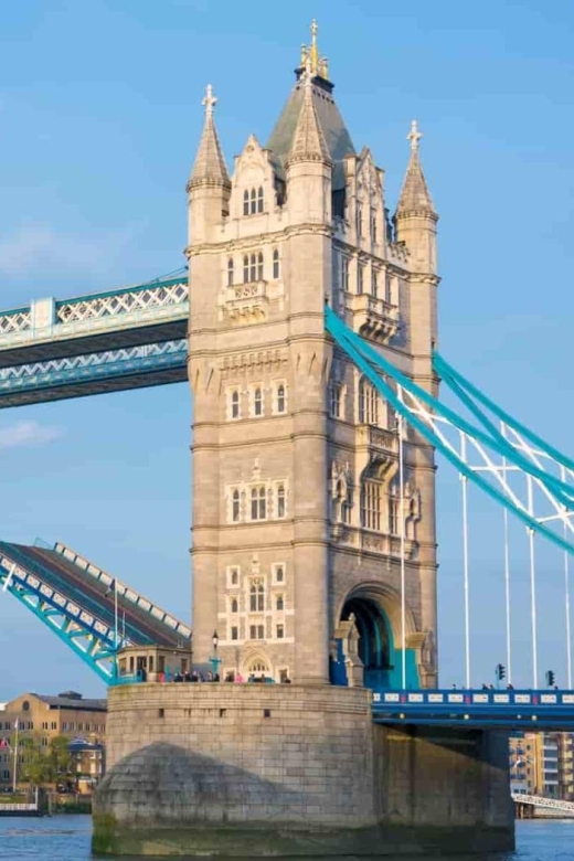 Private Transfer: From Cambridge to London Heathrow Airport - Important Booking Information