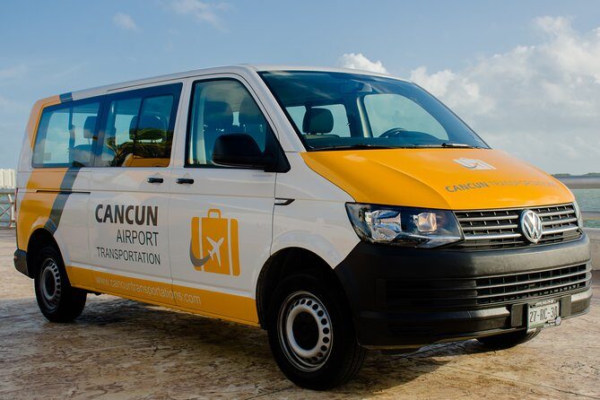 Private Transfer from Cancun Airport to Boulevard Kukulcan - Key Points