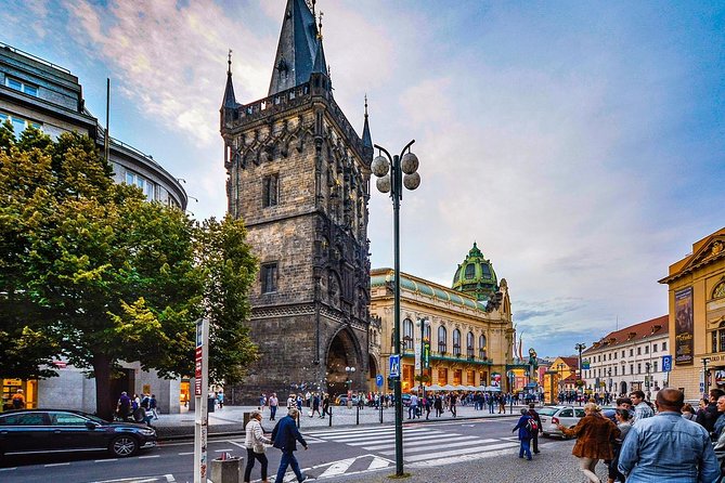 Private Transfer From Dresden to Prague With 2 Hours for Sightseeing - Customer Reviews and Ratings