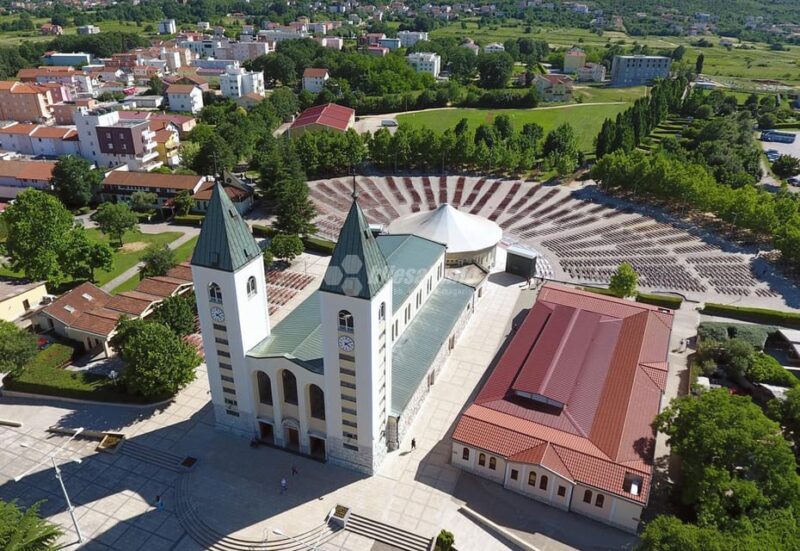 Private Transfer From Dubrovnik Airport to Medjugorje - Booking Information