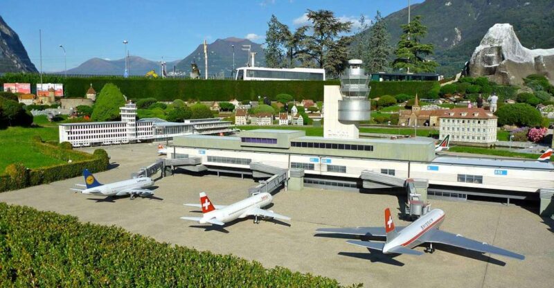 Private Transfer From Hotel in Zurich To Zurich Airport - Meet Your Professional Driver