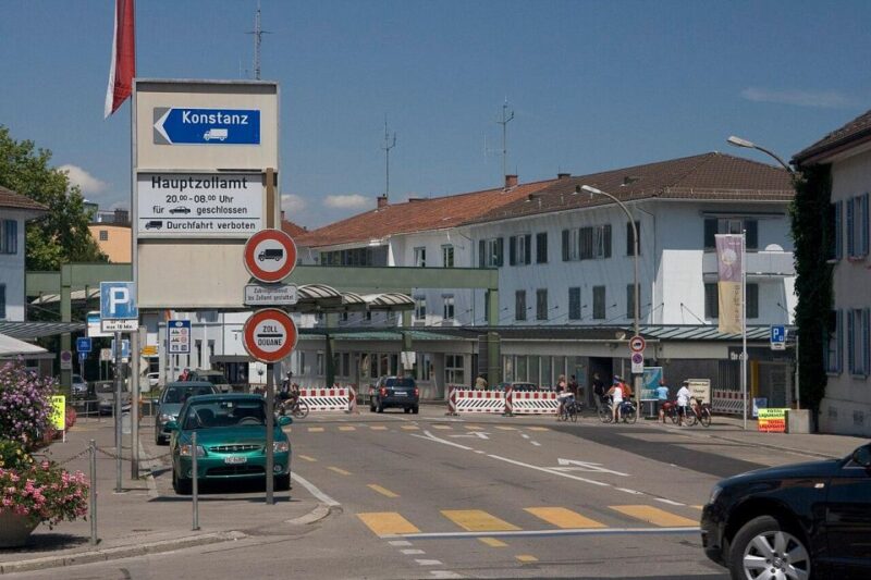 Private Transfer From Hotel in Zurich To Zurich Airport - Frequently Asked Questions
