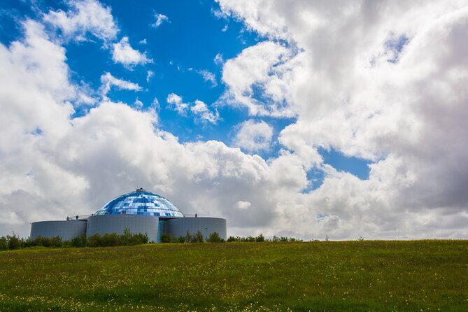 Private Transfer from Keflavik Airport to Reykjavik - Key Points